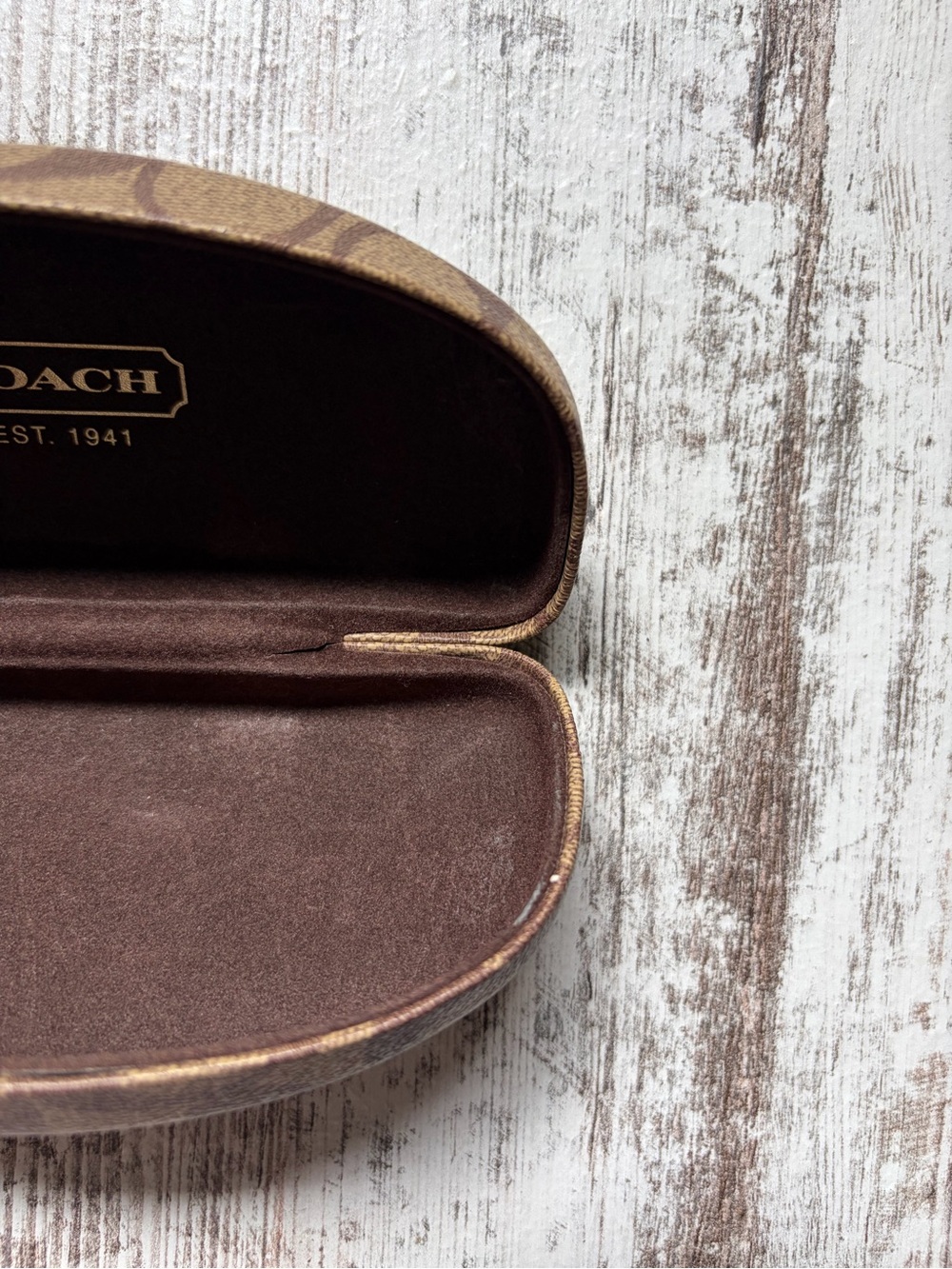 Coach Signature Tan Brown Hard Clam Shell Eye Glasses Sunglasses Case Clamshell - Picture 7 of 8